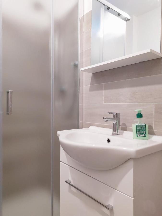 Levico Al Corso Apartments Levico Terme Luaran gambar